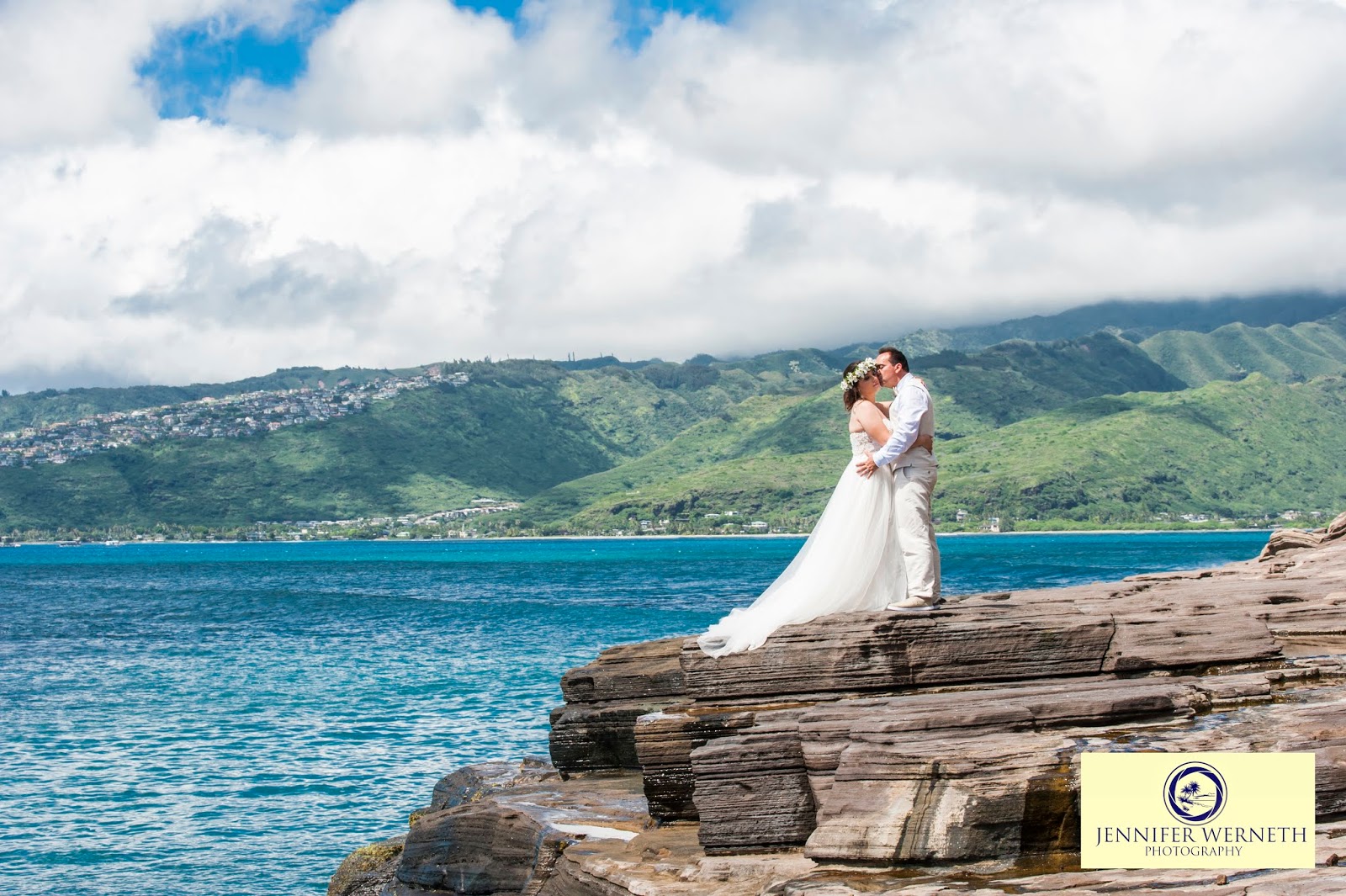 Wedding Photography in Oahu, Hawaii, China Walls, vow renewal (12)